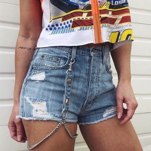 NWT Carmar Titania Denim Short with Chain